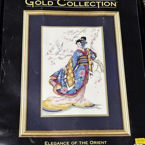 Dimensions Gold Cross Stitch - ELEGANCE OF THE ORIENT 3795 Geisha Japanese Dove
